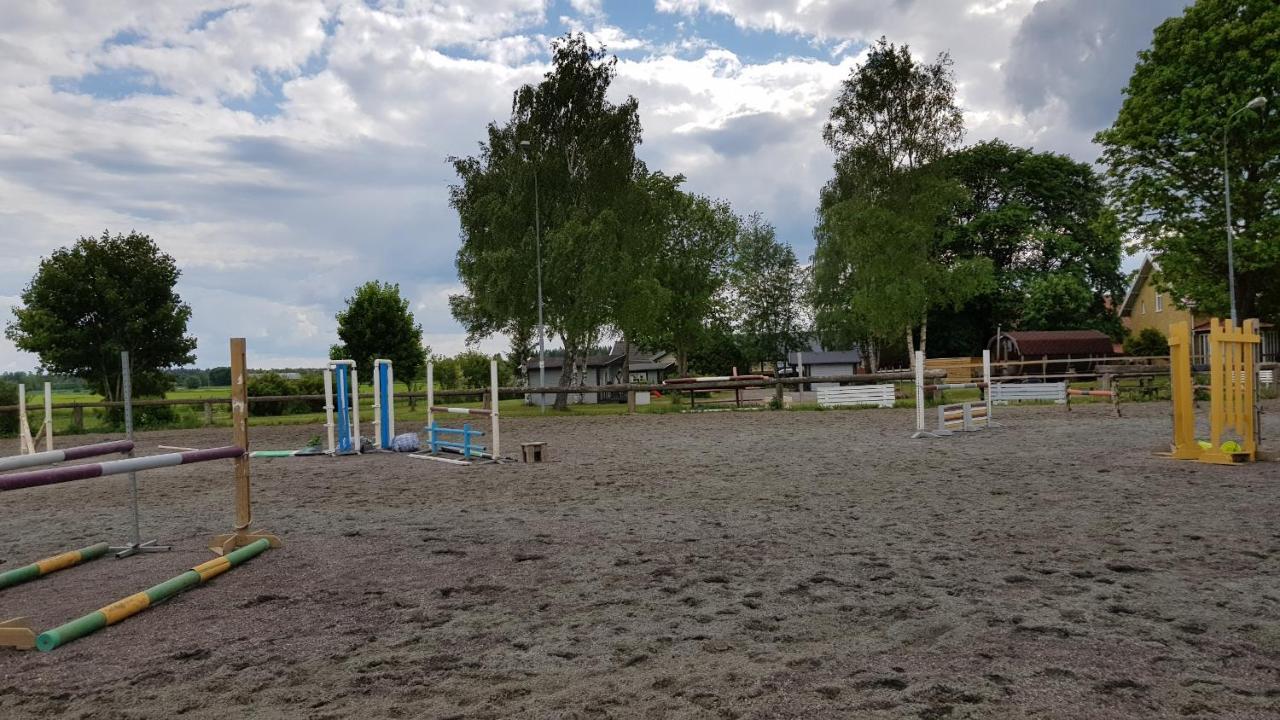 Axvall Backgardens Stugbyヴィラ エクステリア 写真