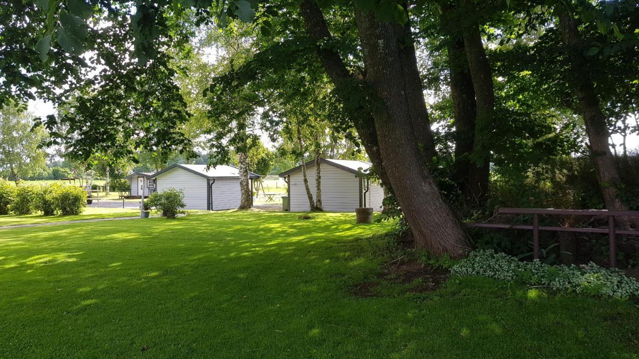 Axvall Backgardens Stugbyヴィラ エクステリア 写真